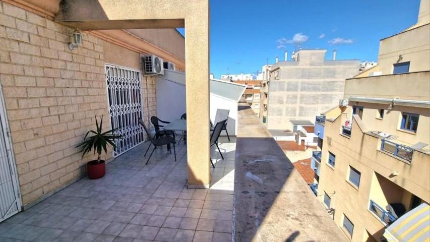 Aticos en venta en Torrevieja, Centro photo 0