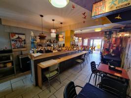 Local comercial en venta en Denia photo 0