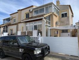 Adosada en venta en Algorfa photo 0