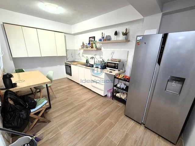 Piso en venta en Alicante, Campoamor photo 0