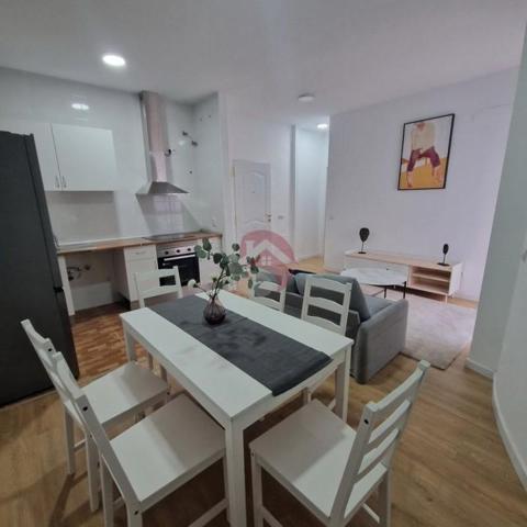 Piso en venta en Málaga photo 0