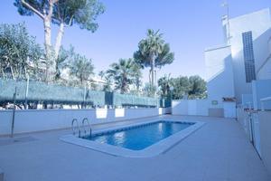 Adosada en venta en Orihuela Costa, Los Dolses photo 0