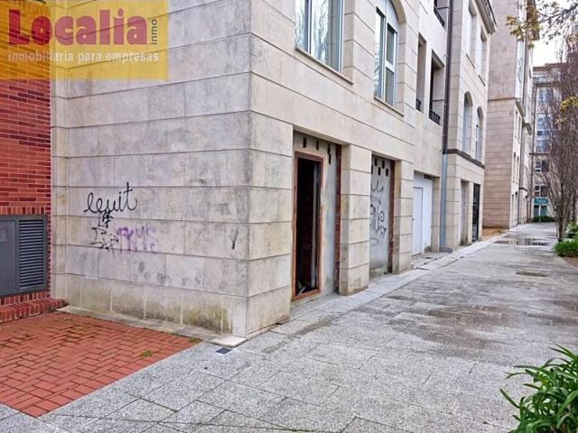 Local comercial en venta en Santa Cruz de Bezana, Calle Ramón Ramírez, 39100 photo 0