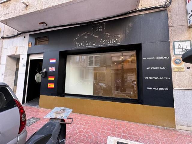 Oficina en venta en Guardamar del Segura photo 0