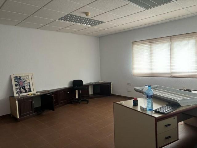 Nave industrial en venta en Carreño, Área de Gijón photo 0