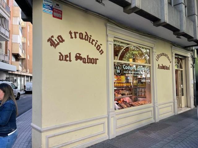 Local comercial en venta en Córdoba, Centro photo 0