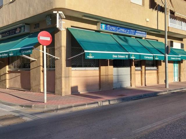Local comercial en venta en Murcia, La Flota photo 0