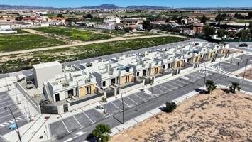 Chalet en venta en Torre-Pacheco, Roldan photo 0