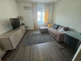 Piso en venta en Valencia, El Grau photo 0