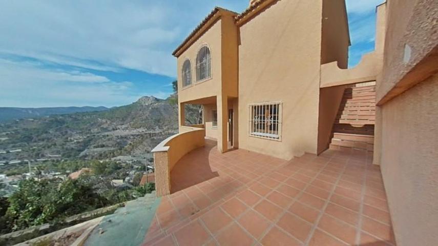 Chalet en venta en Calpe, Maryvilla photo 0