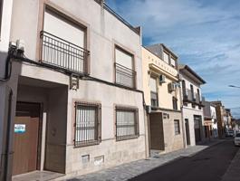 Piso en venta en Úbeda, Andalucia photo 0