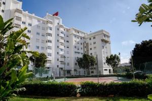 Apartamento en venta en Fuengirola, Castillo de Sohail photo 0