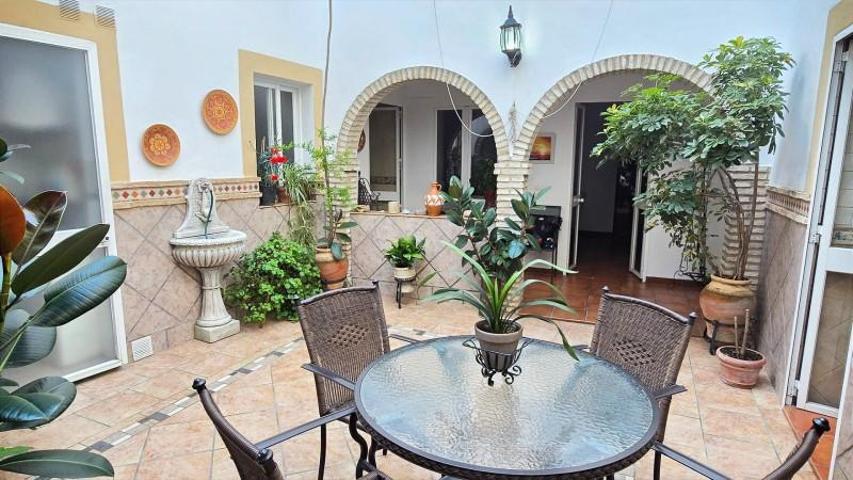 Casa en venta en Córdoba, Ollerías photo 0