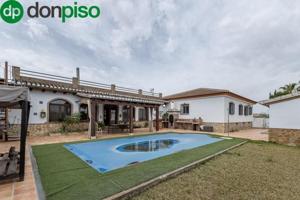 Casa con terreno en venta en Moraleda de Zafayona, Moraleda de Zafayona photo 0
