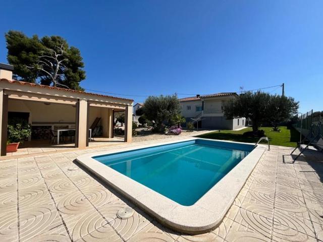 Chalet en venta en Llorenç del Penedès, El priorat de banyeres photo 0