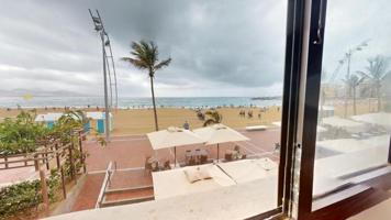 Piso en venta en Las Palmas de Gran Canaria, Santa Catalina photo 0