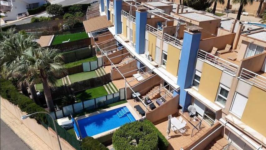 Chalet en venta en Dehesa de campoamor photo 0