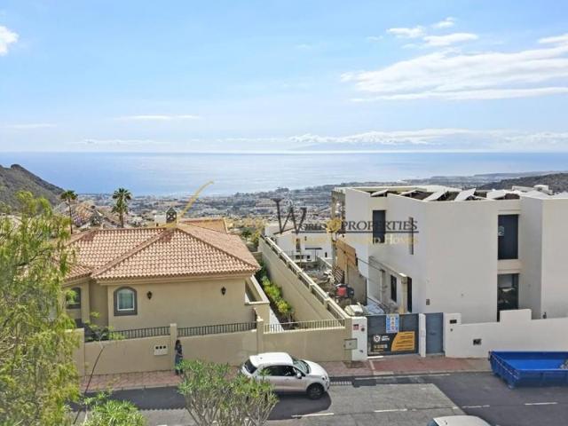 Terreno en venta en Adeje, Calle Ceuta, 38660 photo 0