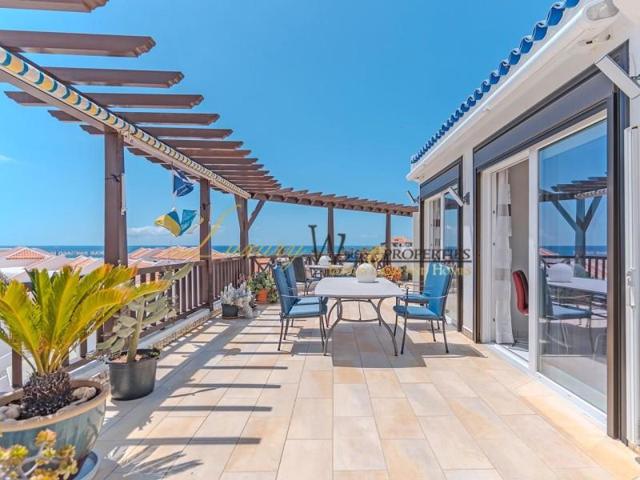 Duplex en venta en Playa de las Américas, Avenida las Americas, 38650 photo 0