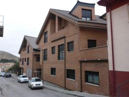 Edificio en venta en Madrid, Calle de los Almendros, 28818 photo 0