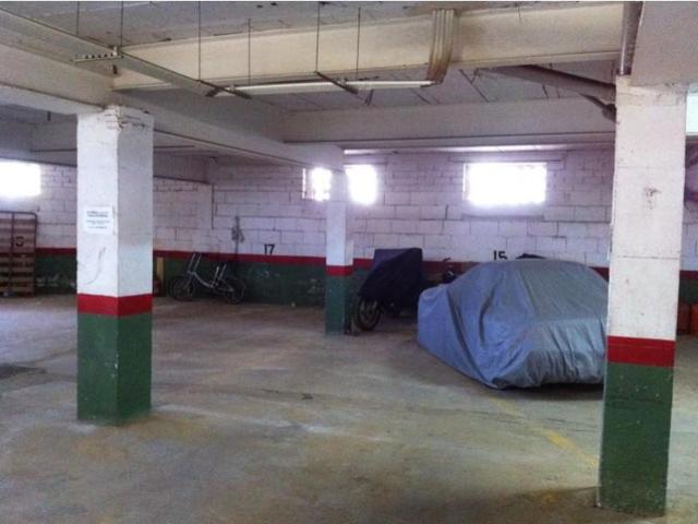 Parking en venta en Blanes photo 0