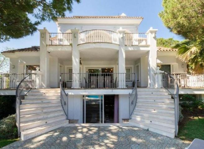 Chalet en alquiler en Marbella, Marbella Este - Hacienda las Chapas photo 0