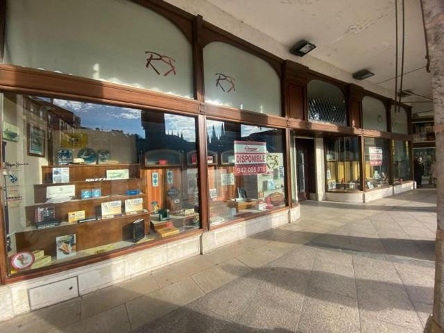 Local comercial en alquiler en Burgos, Zona sur photo 0