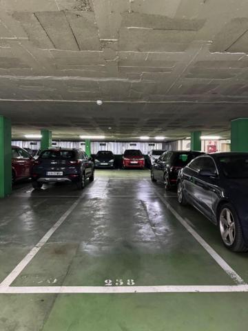 Parking en venta en Badalona, Artigas - Llefià photo 0