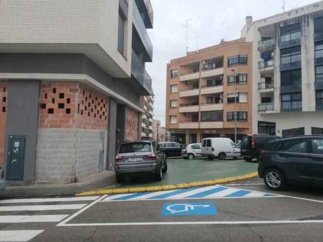 Local comercial en venta en Amposta, Centro photo 0