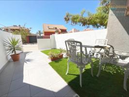 Duplex en venta en Puerto de Mazarrón, Centro photo 0