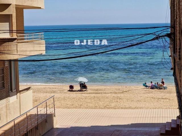 Piso en venta en Torrevieja photo 0