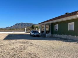 Chalet en venta en Torre del Rico photo 0