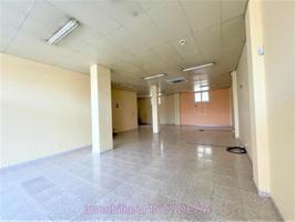 Local comercial en alquiler en Tudela, Calle Diaz Bravo, 31500 photo 0