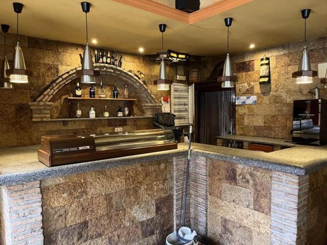 Local comercial en alquiler en Hervás, Travesía de España, 10700 photo 0