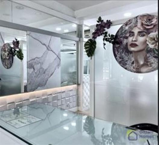 Local comercial en alquiler en Marbella, Costa del Sol Occidental-Área de Marbella photo 0