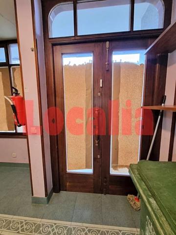 Local comercial en alquiler en Solares photo 0