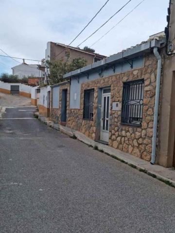 Adosada en venta en Caudete, Corredor de Almansa photo 0
