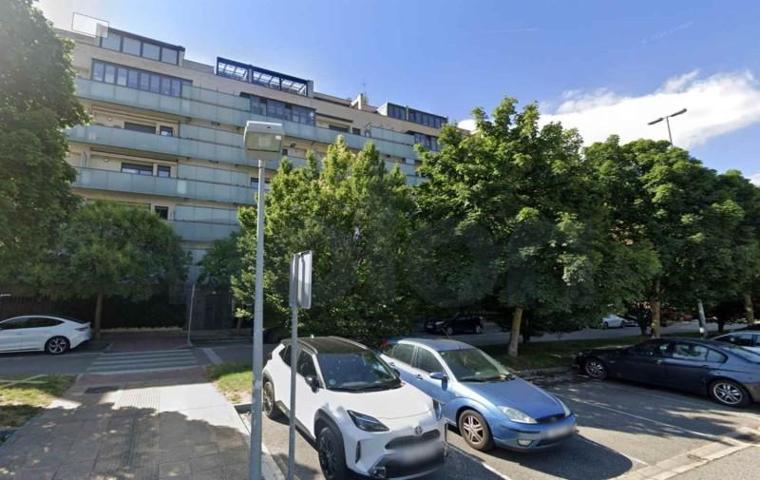 Garaje en venta en Berrioplano-Berriobeiti, Área de Pamplona photo 0