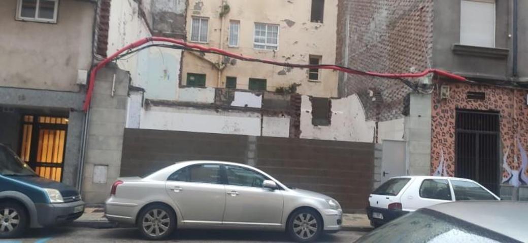 Terreno en venta en Ponferrada, Centro photo 0