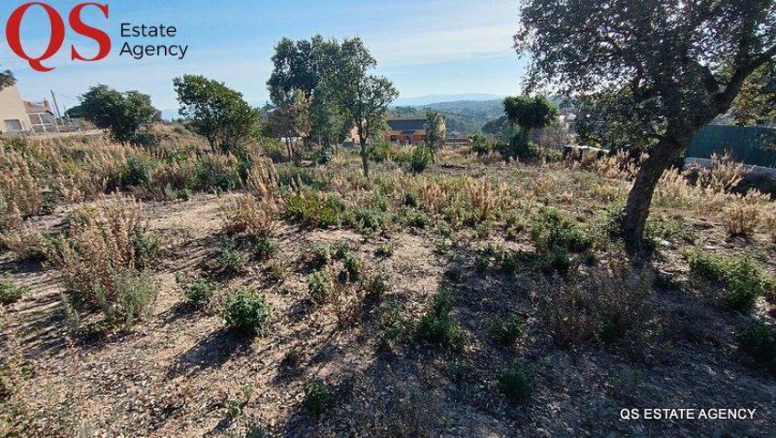 Terreno en venta en Riudarenes, Can fornaca photo 0