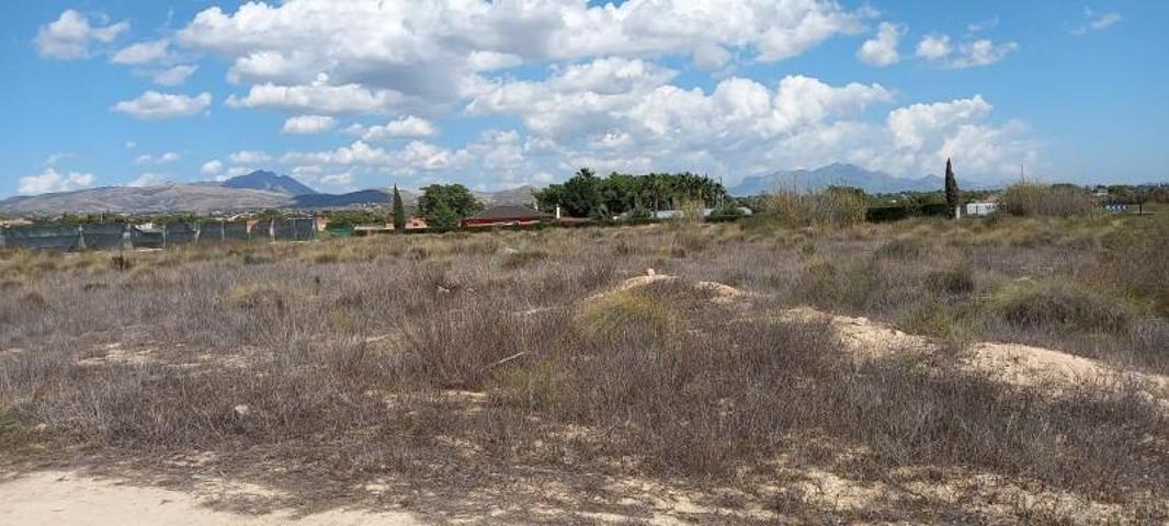 Terreno en venta en San Vicente del Raspeig, CaÑada del fenollar photo 0