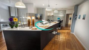 Local comercial en alquiler en Valencia, Nou Moles photo 0