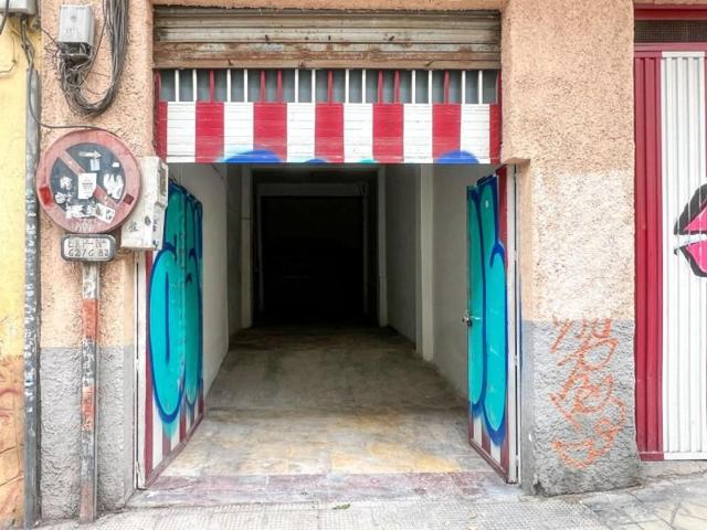 Local comercial en venta en Granada, Constitucion photo 0
