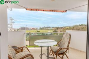 Piso en venta en Vélez-Málaga, Playa mezquitilla photo 0