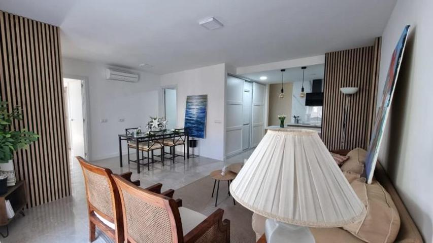 Apartamento en venta en Roquetas de Mar, Aguadulce sur photo 0