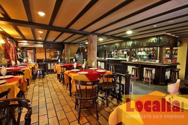 Local comercial en alquiler en Los Corrales de Buelna, N-611, 39408 photo 0