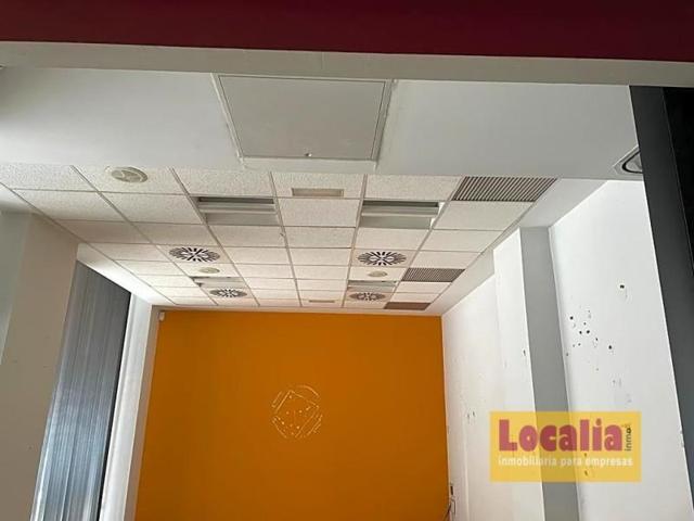 Local comercial en alquiler en Santander photo 0