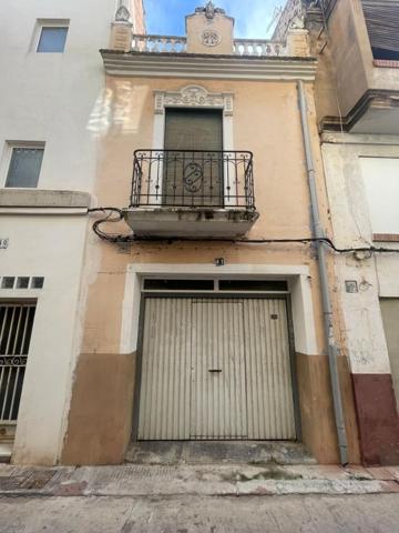 Casa en venta en Alzira, Plaza Musical photo 0