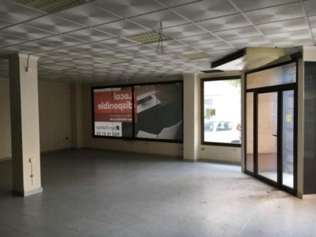 Local comercial en venta en Villarreal, Barrio del Pilar photo 0