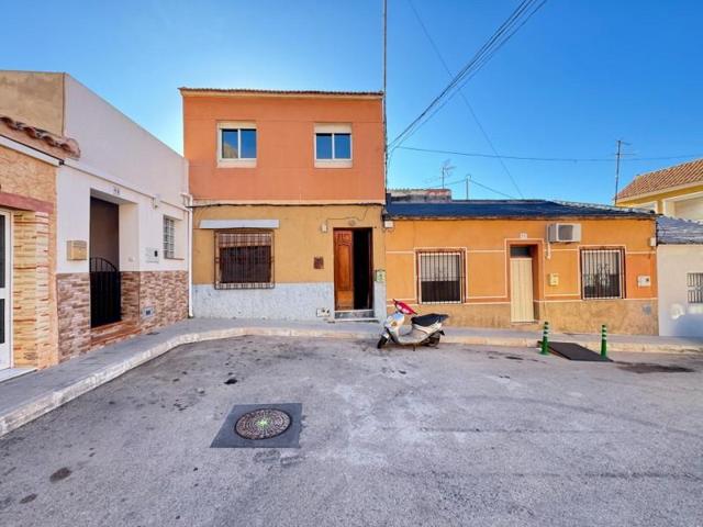 Casa en venta en Redován, Comunidad valenciana photo 0